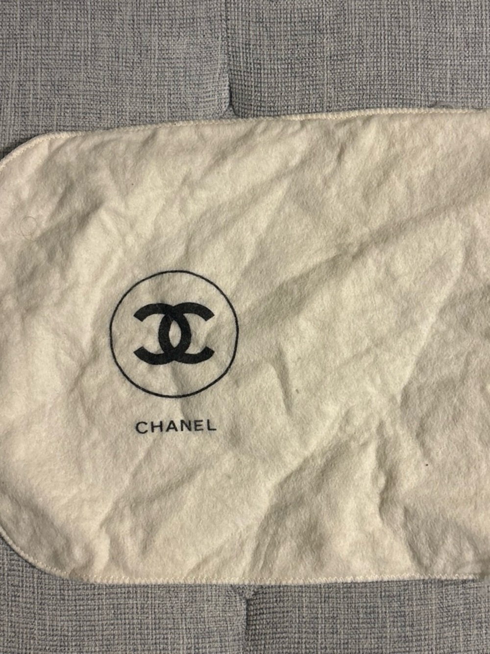 CHANEL Cream and Black CC Logo Dust Pouch